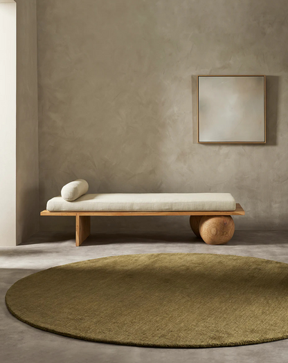 Sandringham Round Rug