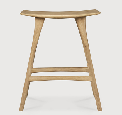 Oak Bucco Stool
