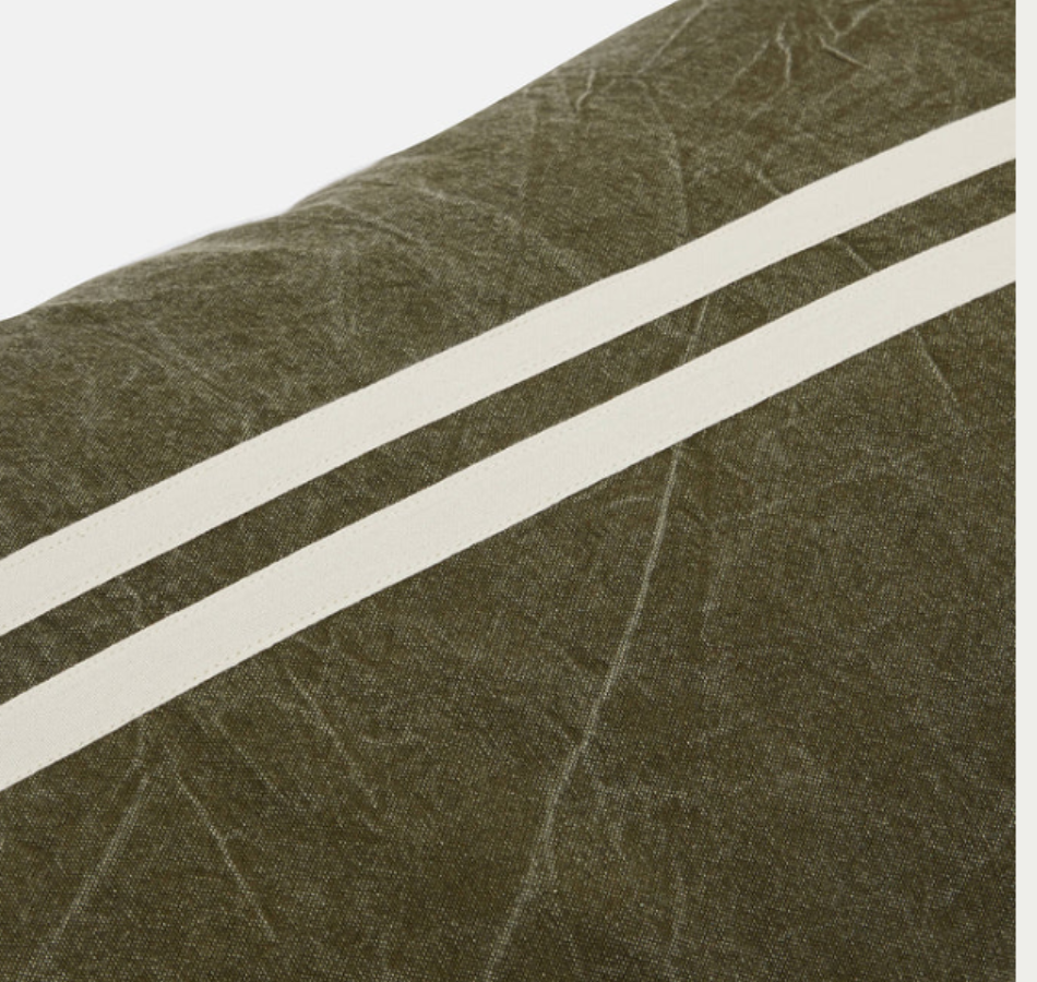 Wanderful Rectangle Cushion Dark Shadow